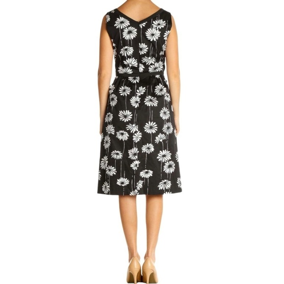 Talbots Daisies Dress Black With White Daisies Size 6 - Picture 2 of 9